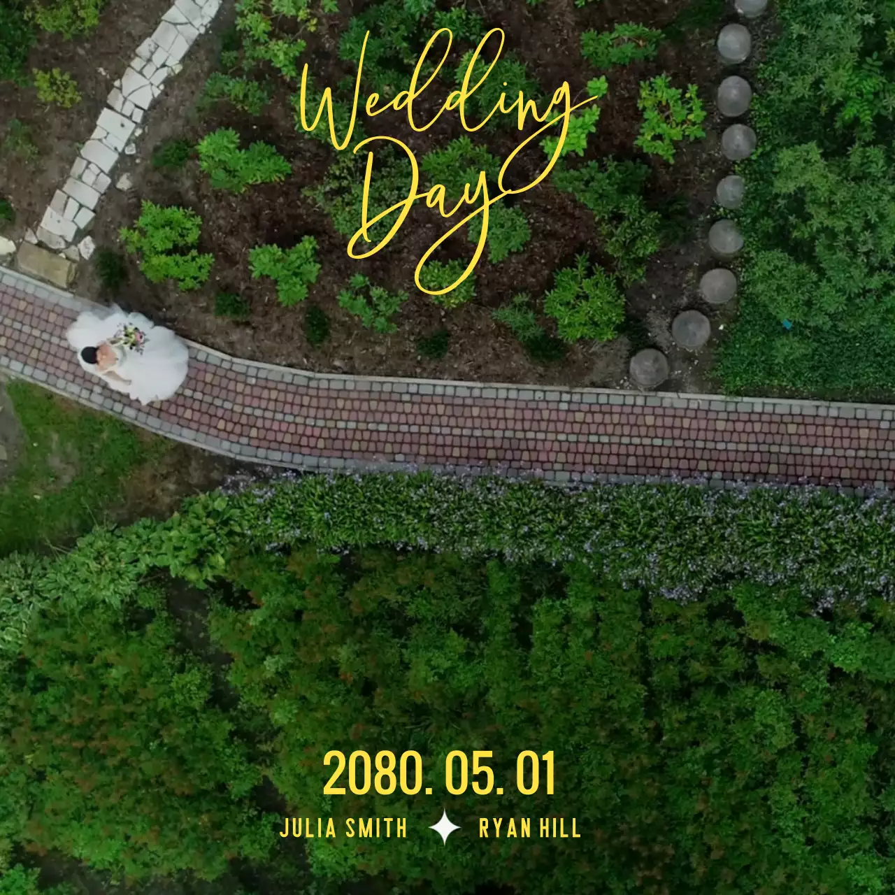 노랑색 글씨가 있는 심플한 결혼식 청첩장