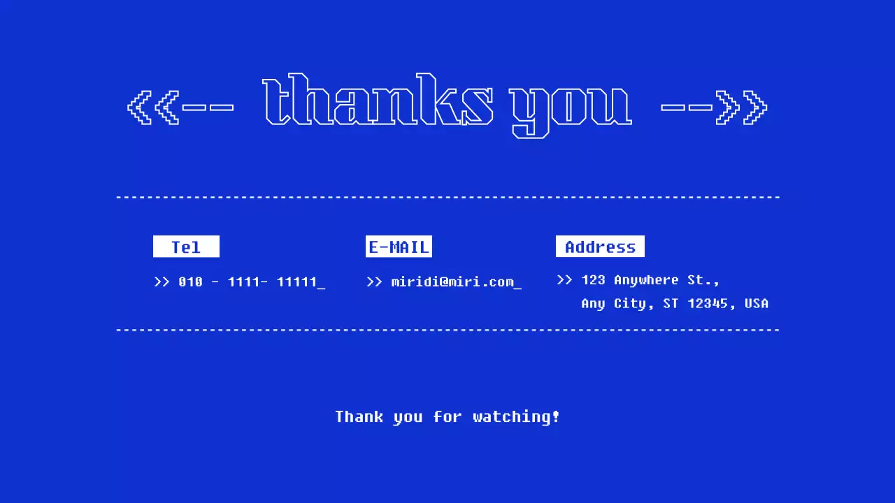 Portfolio presentation in blue and yellow