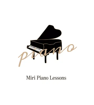 Papan senar dengan piano hitam