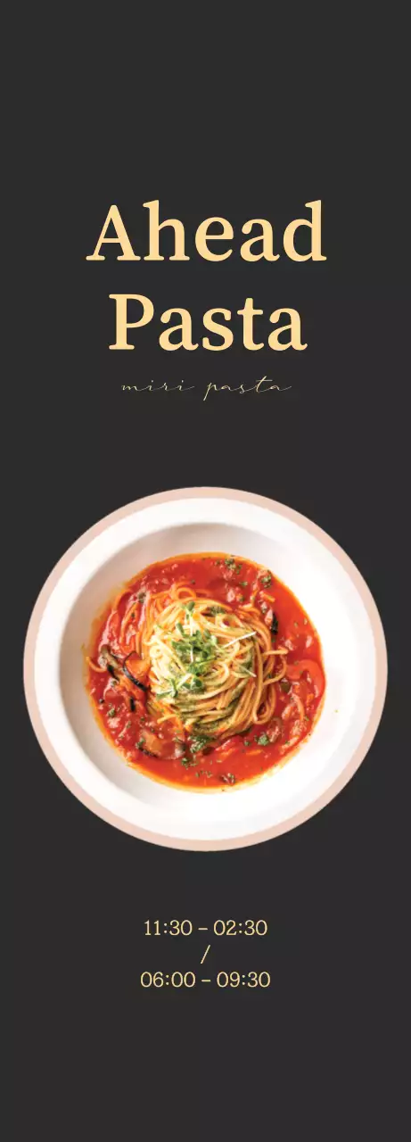 Mempromosikan pasta dengan latar belakang abu-abu hangat yang menenangkan