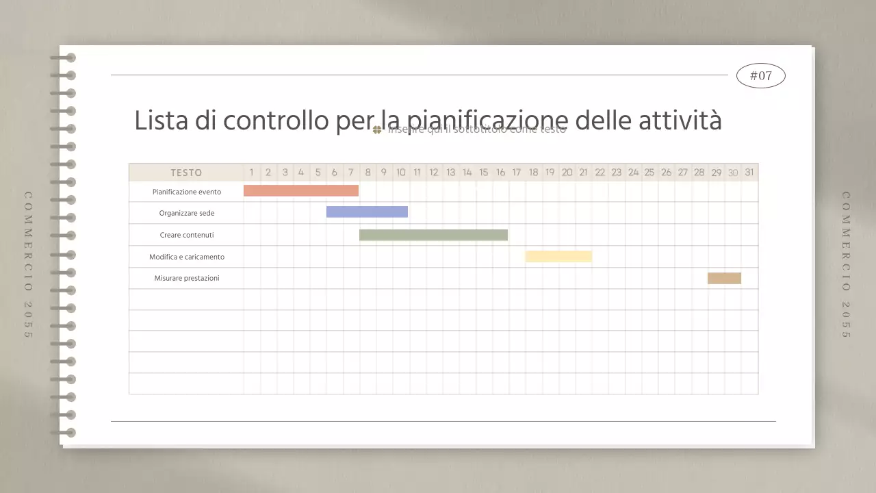 Verbale di riunione dello studio di marketing in un semplice taccuino beige