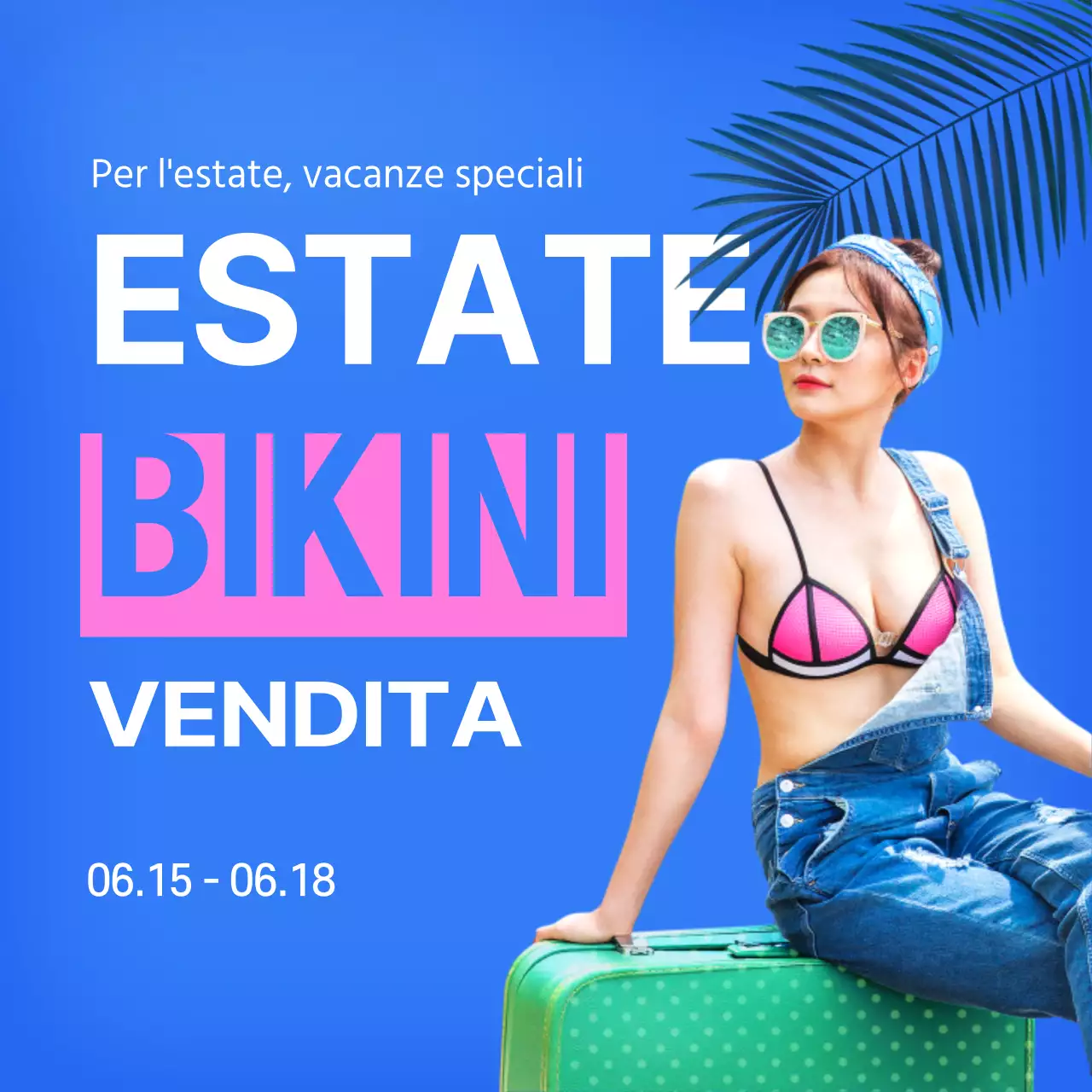 Bikini blu per le vacanze estive in saldo