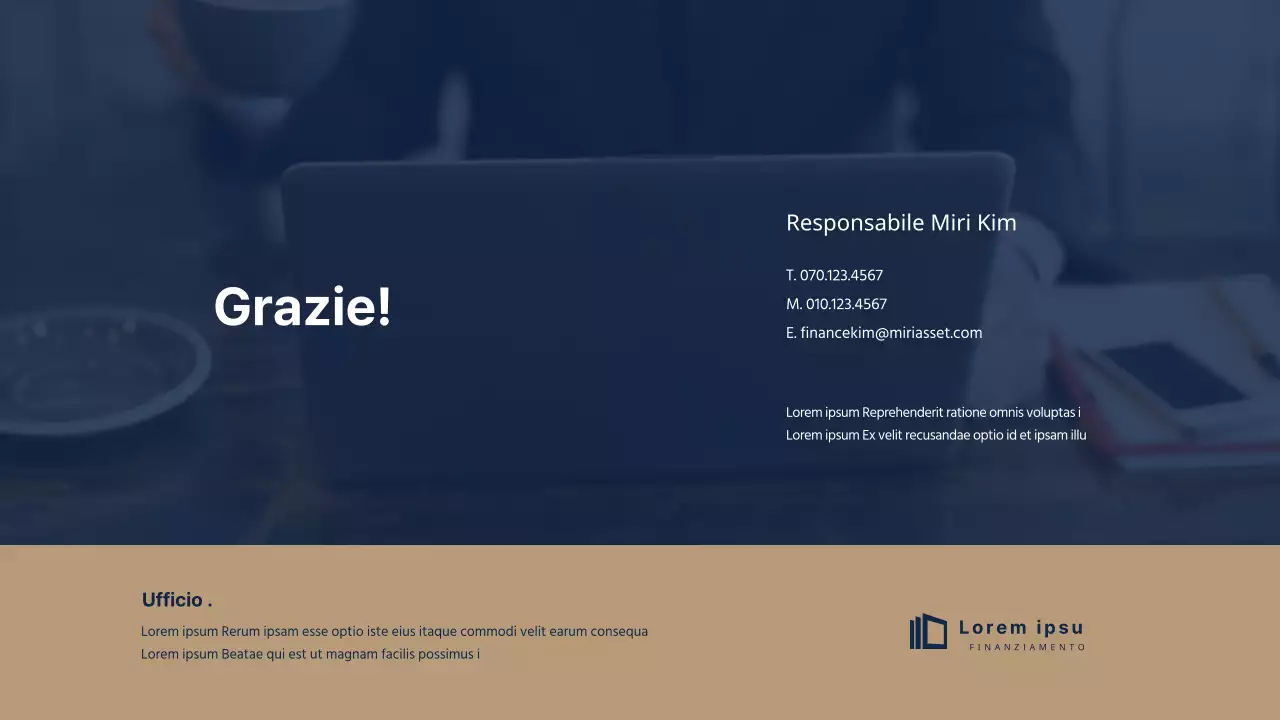 Una guida alla consulenza per la pianificazione finanziaria personale in blu e beige