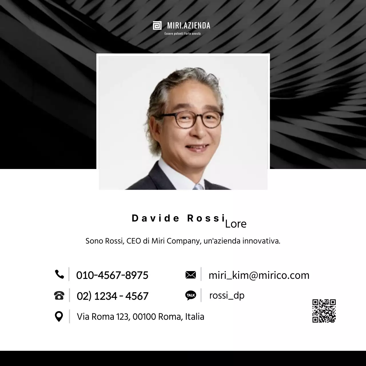 Profilo concettuale semplice con motivi in bianco e nero