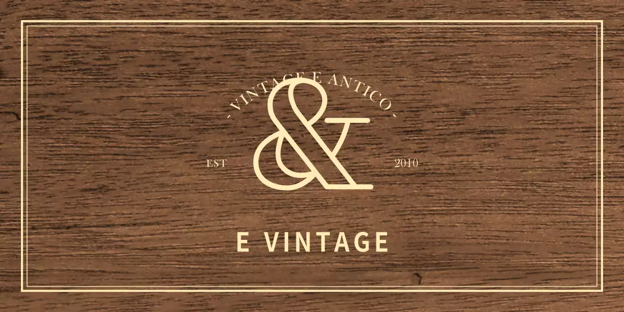 Insegna antica vintage con testo avorio per un look classico