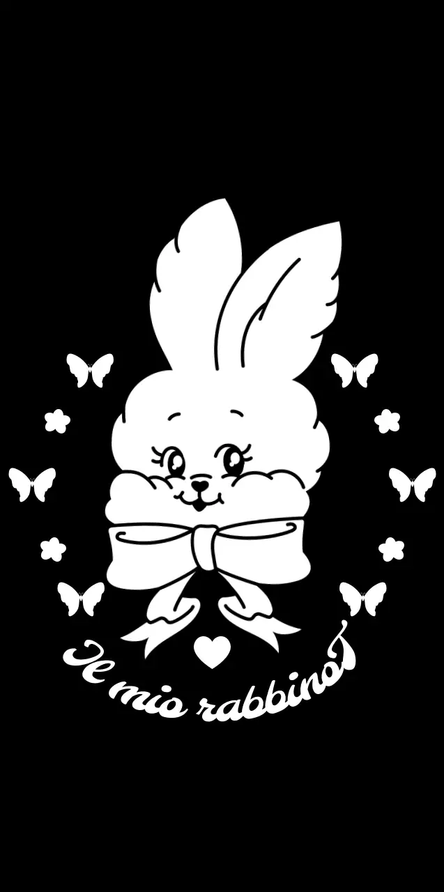 Merchandising personalizzato con una simpatica illustrazione di una teenager in bianco e nero.