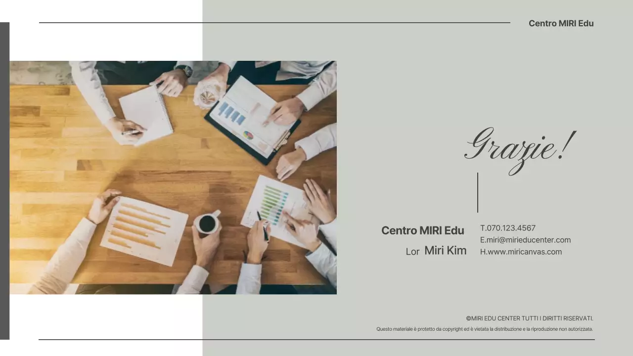 Proposta di lezione MBTI aziendale in beige chiaro e verde