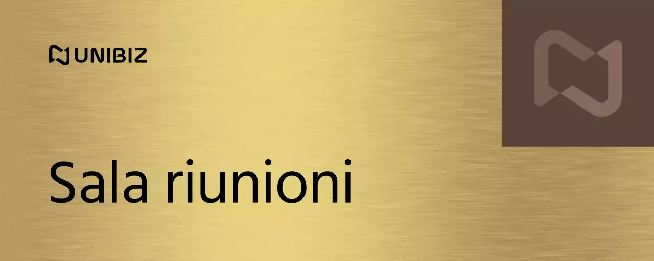 Un semplice cartello segnaposto con nomi di dipartimenti aziendali e forme quadrate in marrone e nero.