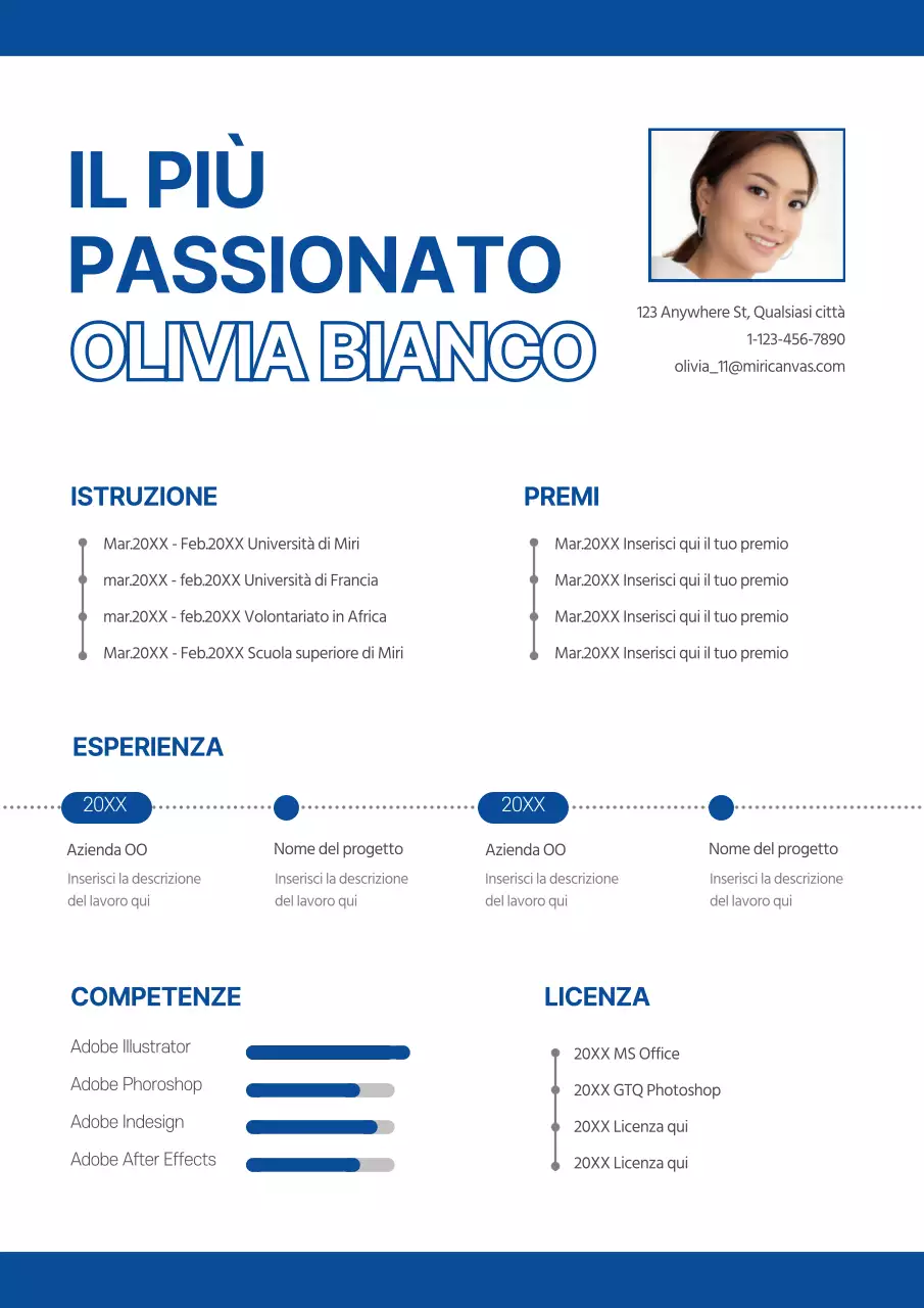 Curriculum semplice in blu e bianco