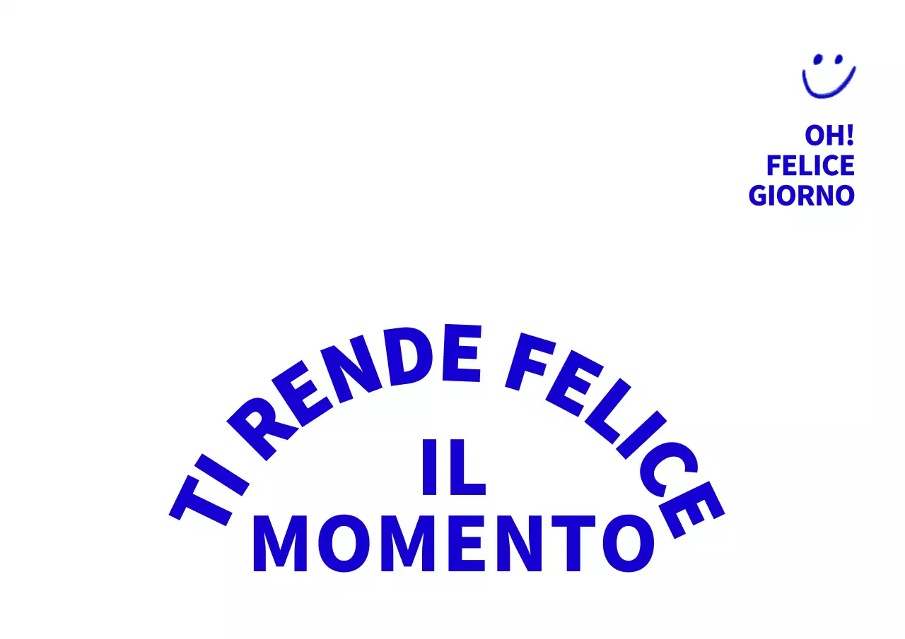 Merchandising semplice e simpatico con marchio in blu navy