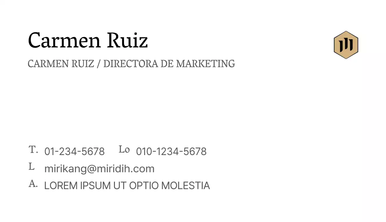 Un concepto elegante y sencillo en negro y dorado para el logotipo de su empresa y sus datos personales.