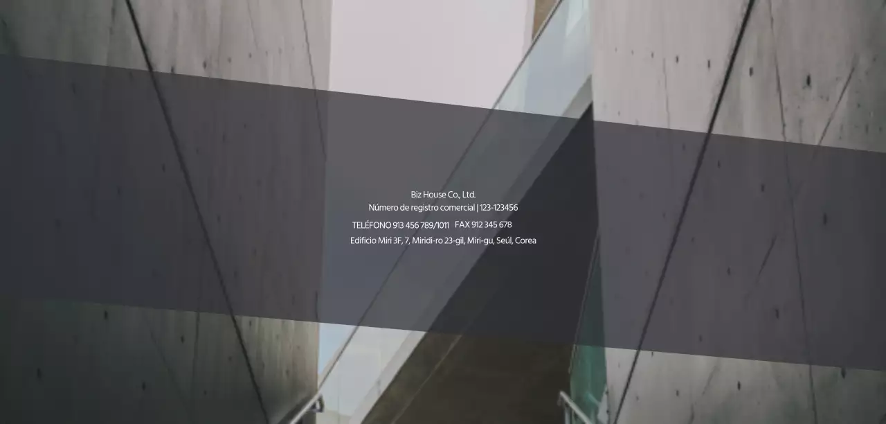 Información empresarial en azul