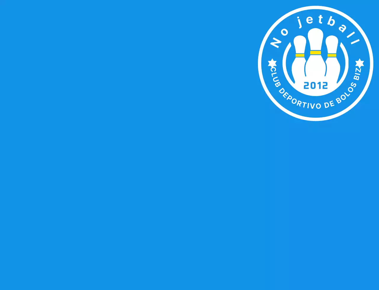 Una ilustración limpia de bolos y logotipo emblema en azul claro, blanco y amarillo para un club deportivo de bolos.