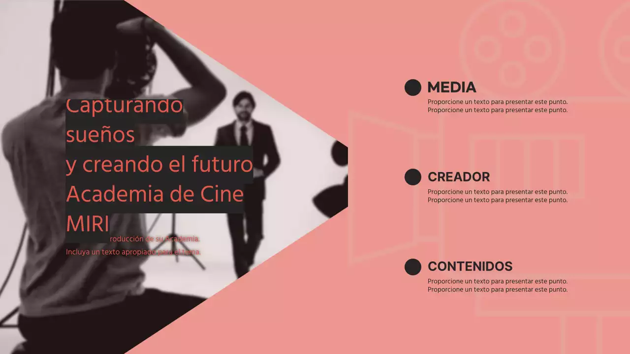 Promoción de la Film Concept School en rosa y beige vintage