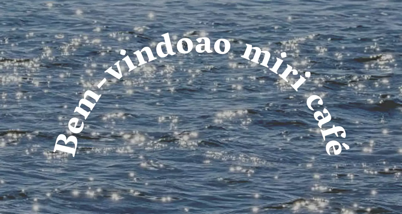 Um bunting de café sentimental com uma fotografia de ondas do mar brilhantes.