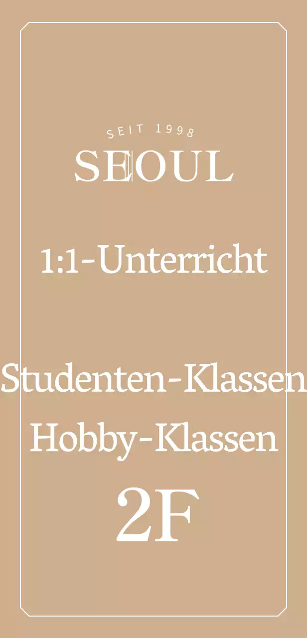 Beschilderung mit einem stilvollen Klavierschul-Logo auf goldenem Hintergrund