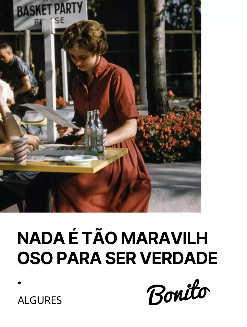 Mercadoria simples com texto a preto e fotografias vintage