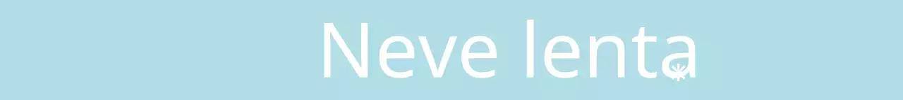 Promoção de uma empresa de vestuário com um conceito de inverno simples em azul claro e branco.