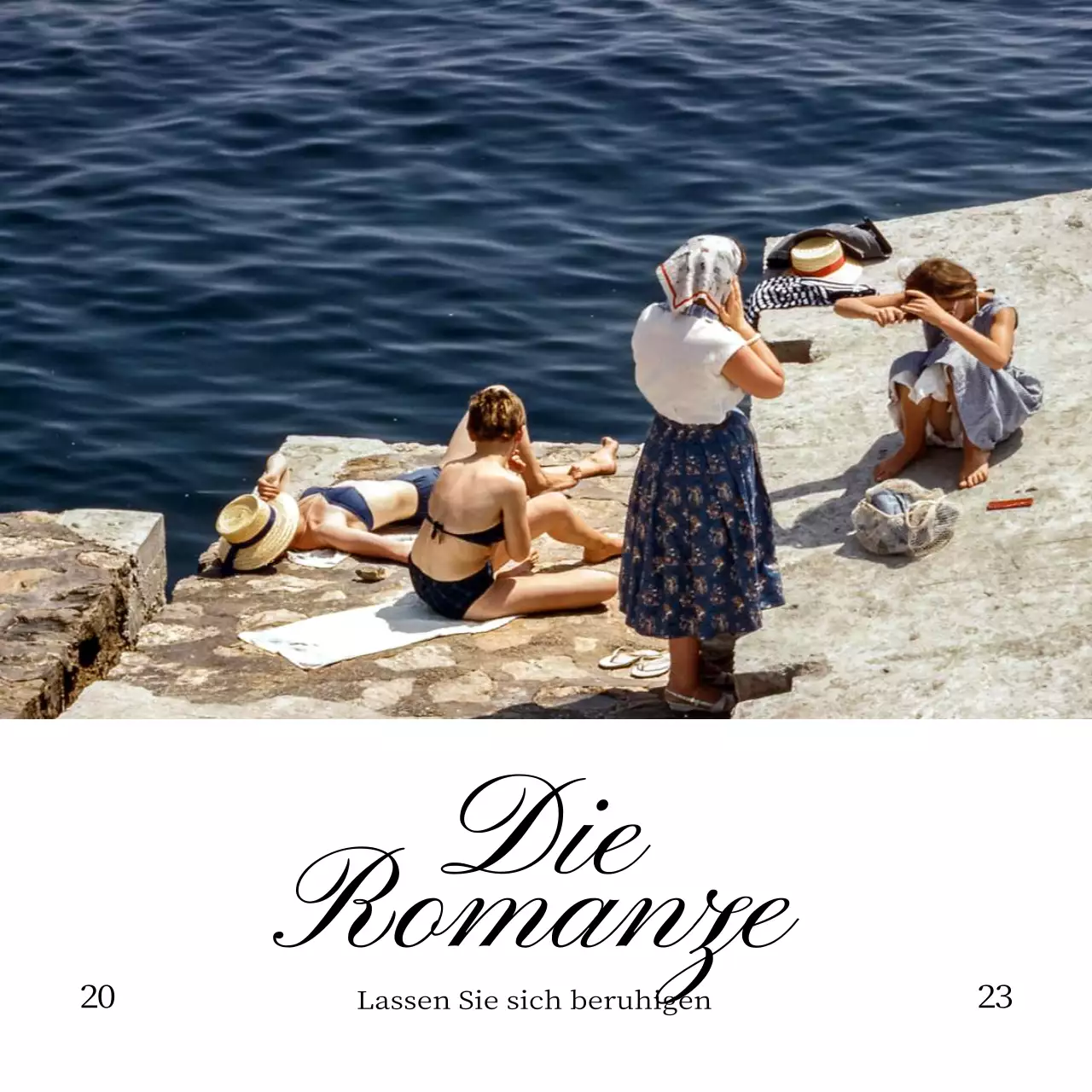 Sentimentale Ware, die blauen Ozean und schwarze englische Wörter kombiniert