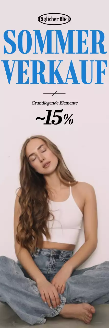 Kleidung Modell sitzt auf dem Boden mit grauem Hintergrund