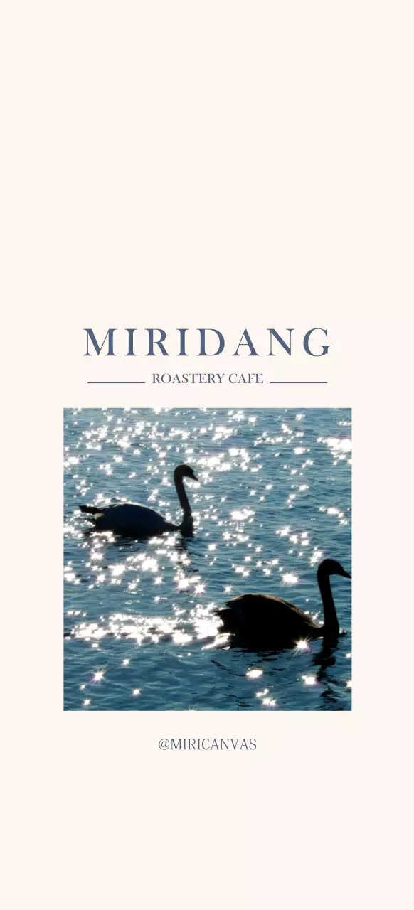 白と青の感性的な写真レイアウトカフェのプロモーション用