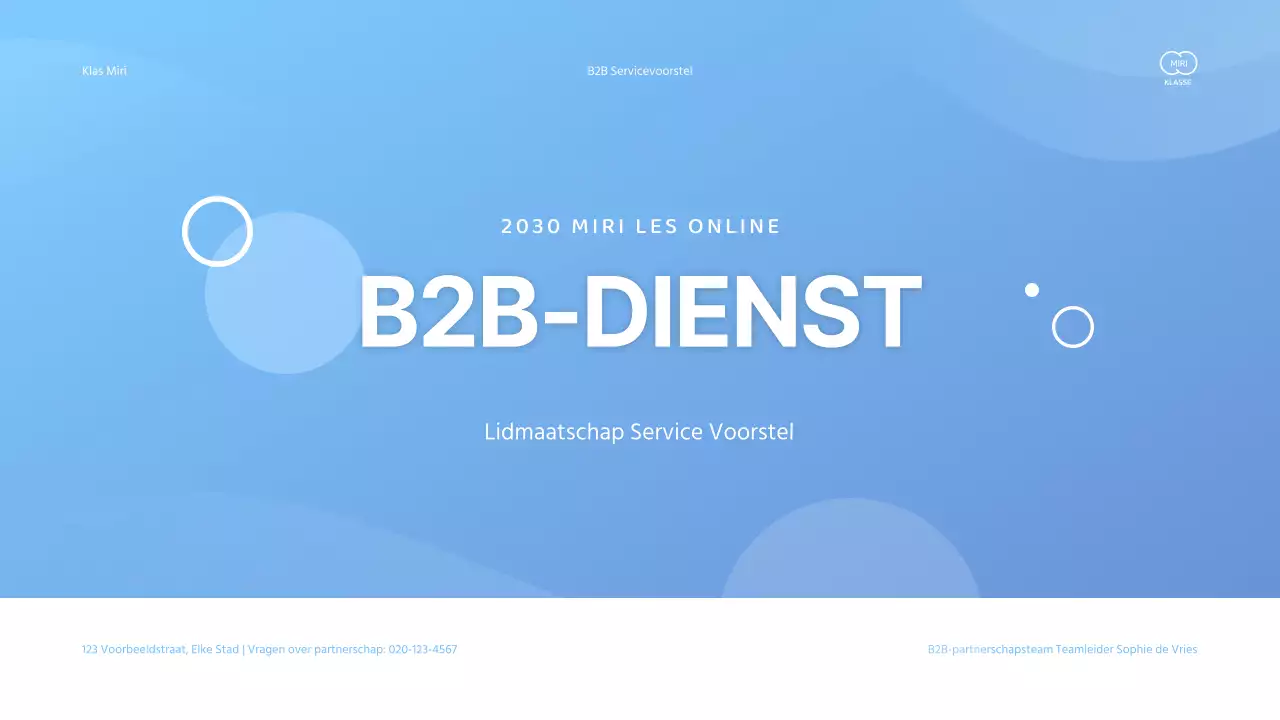 Voorstelpresentatie voor zakelijke diensten met een lichtblauw kleurenschema