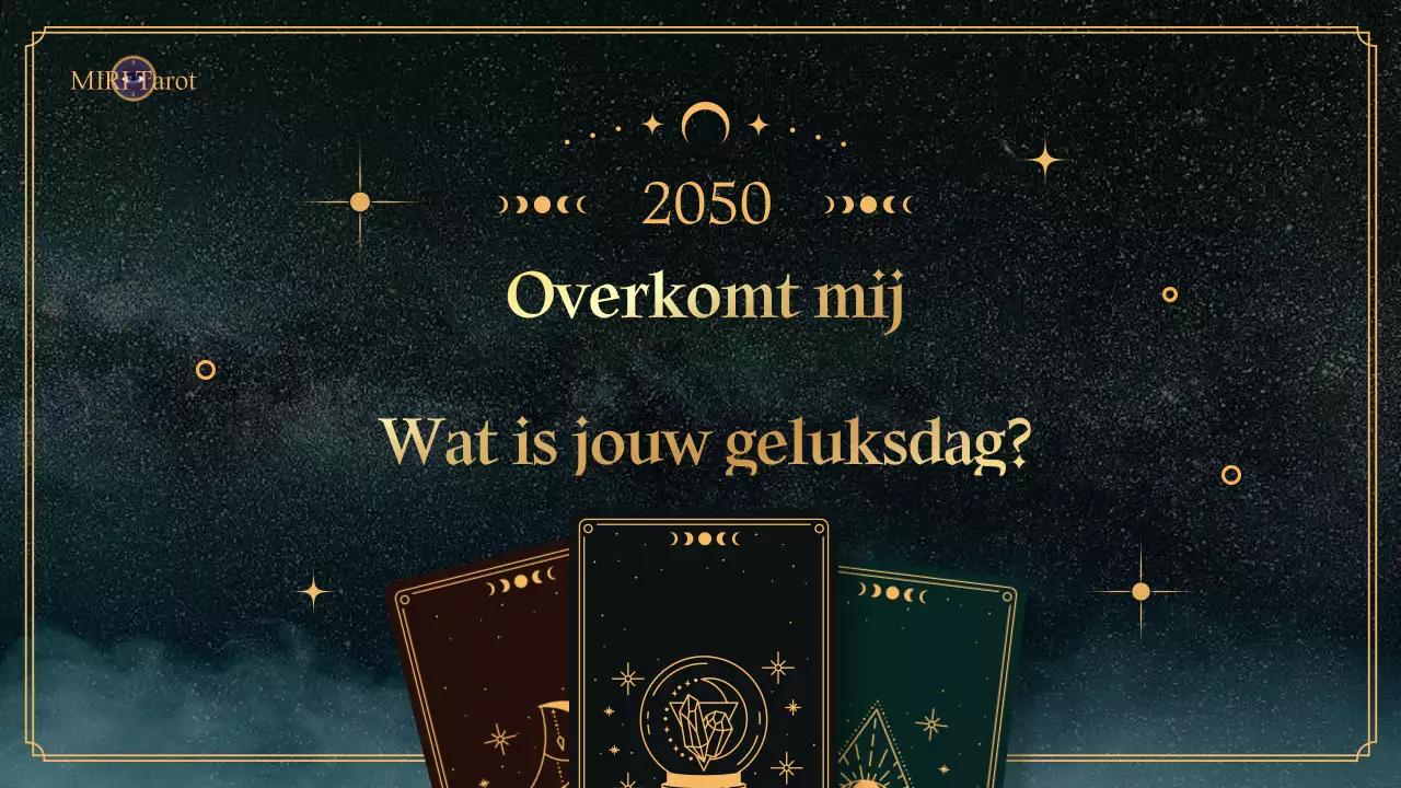 Tarot nieuwjaarshoroscoop met een turquoise kosmische achtergrond