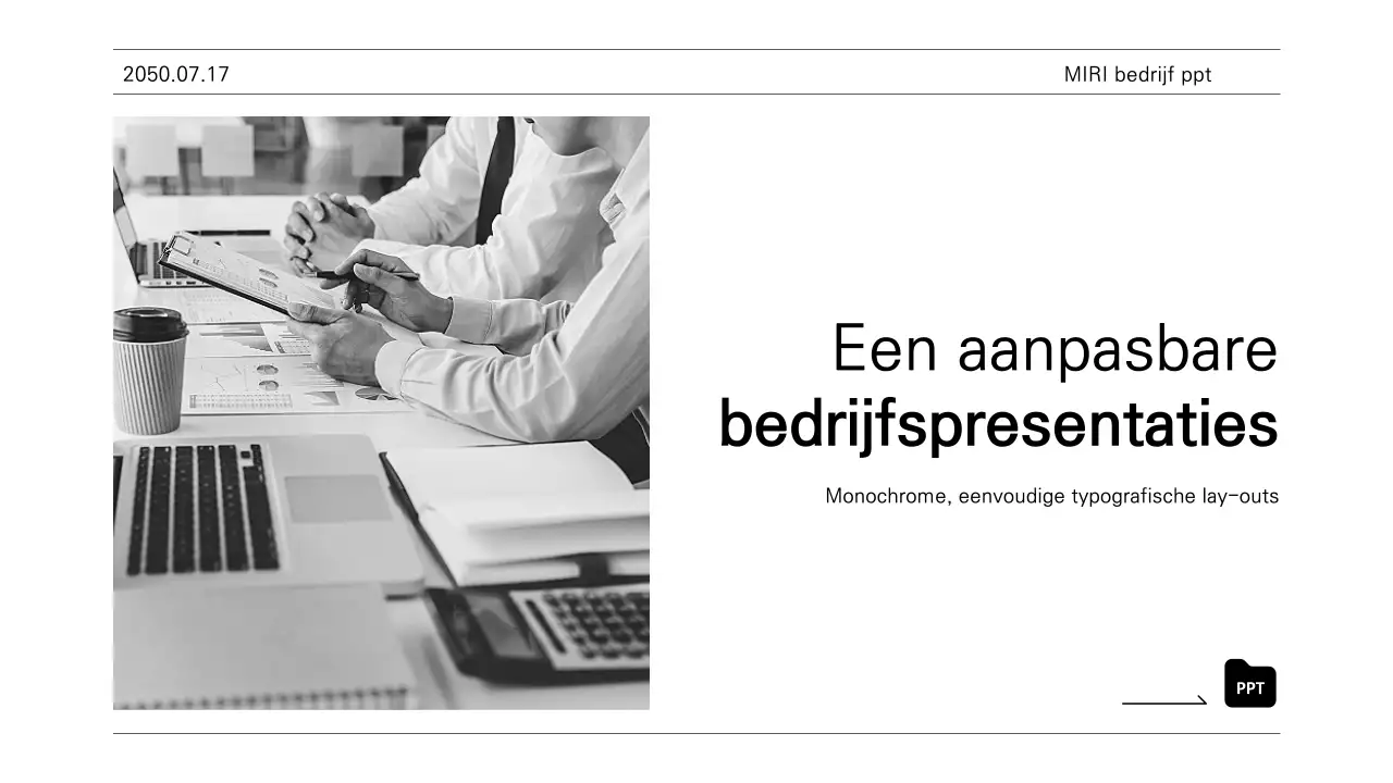 Een eenvoudig zakelijk rapport in zwart-wit