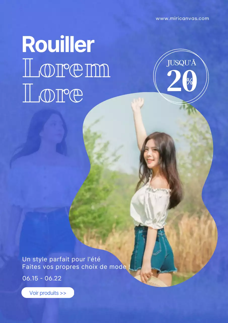 Flyer promotionnel pour une vente de vêtements d'été chic en bleu.