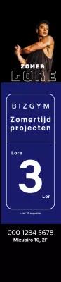 Windbanner voor zomerevenement met blauwe vierkanten en een atletische man op een zwarte achtergrond