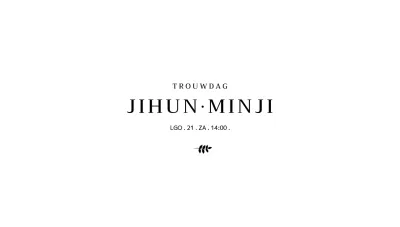 Enveloppen voor huwelijksuitnodigingen met een eenvoudig ontwerp met zwarte botanische illustraties en de namen van de bruid en bruidegom.