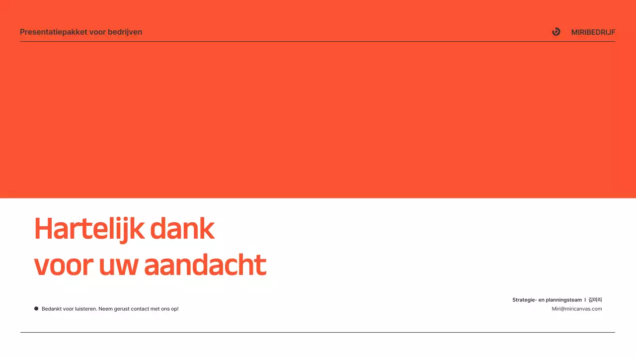 Presentaties van zakelijke rapporten in oranje en grijs