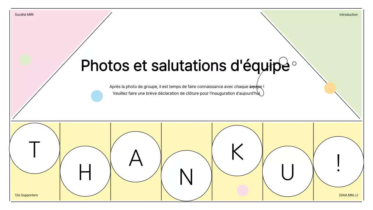 Cérémonie de lancement des supporters avec des formes pastel de cadres solaires