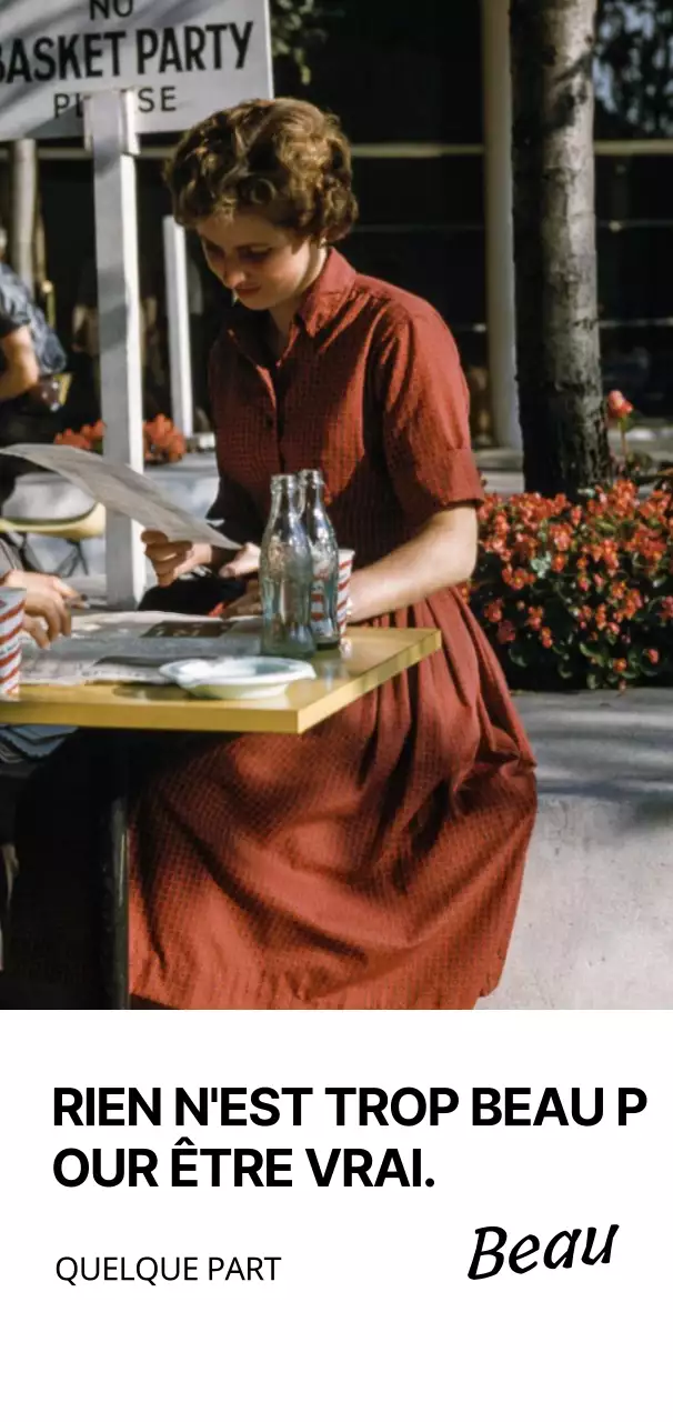 Marchandise simple avec texte noir et photos d'époque