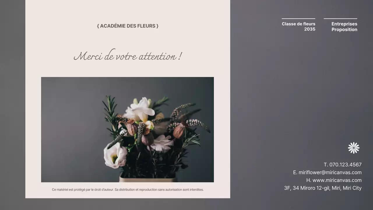 Guide des fleurs grises et roses cours d'une journée