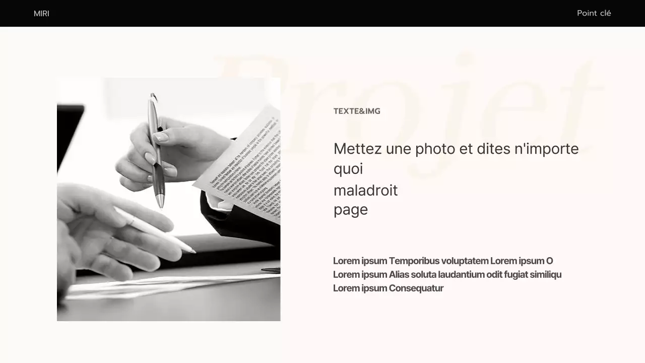 Un plan d'affaires simple en orange et beige