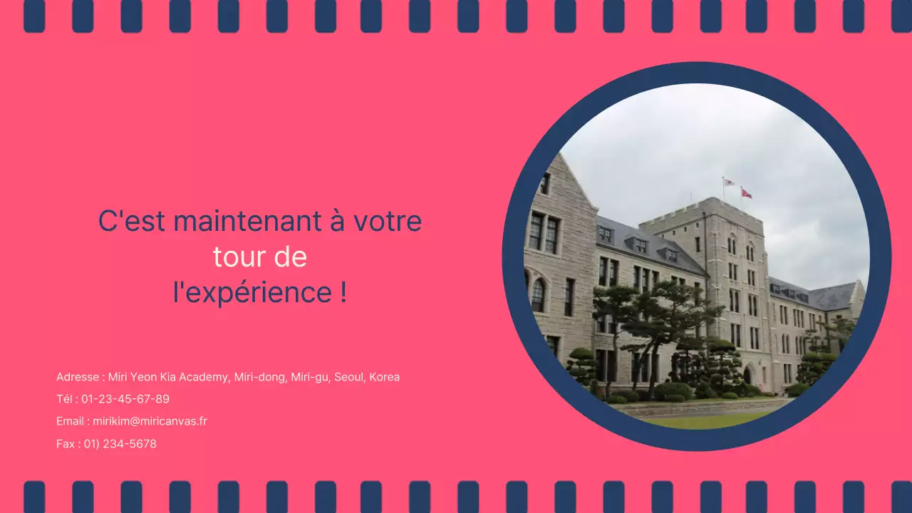 Atelier Cinemaconcept dans les tons marine et rose