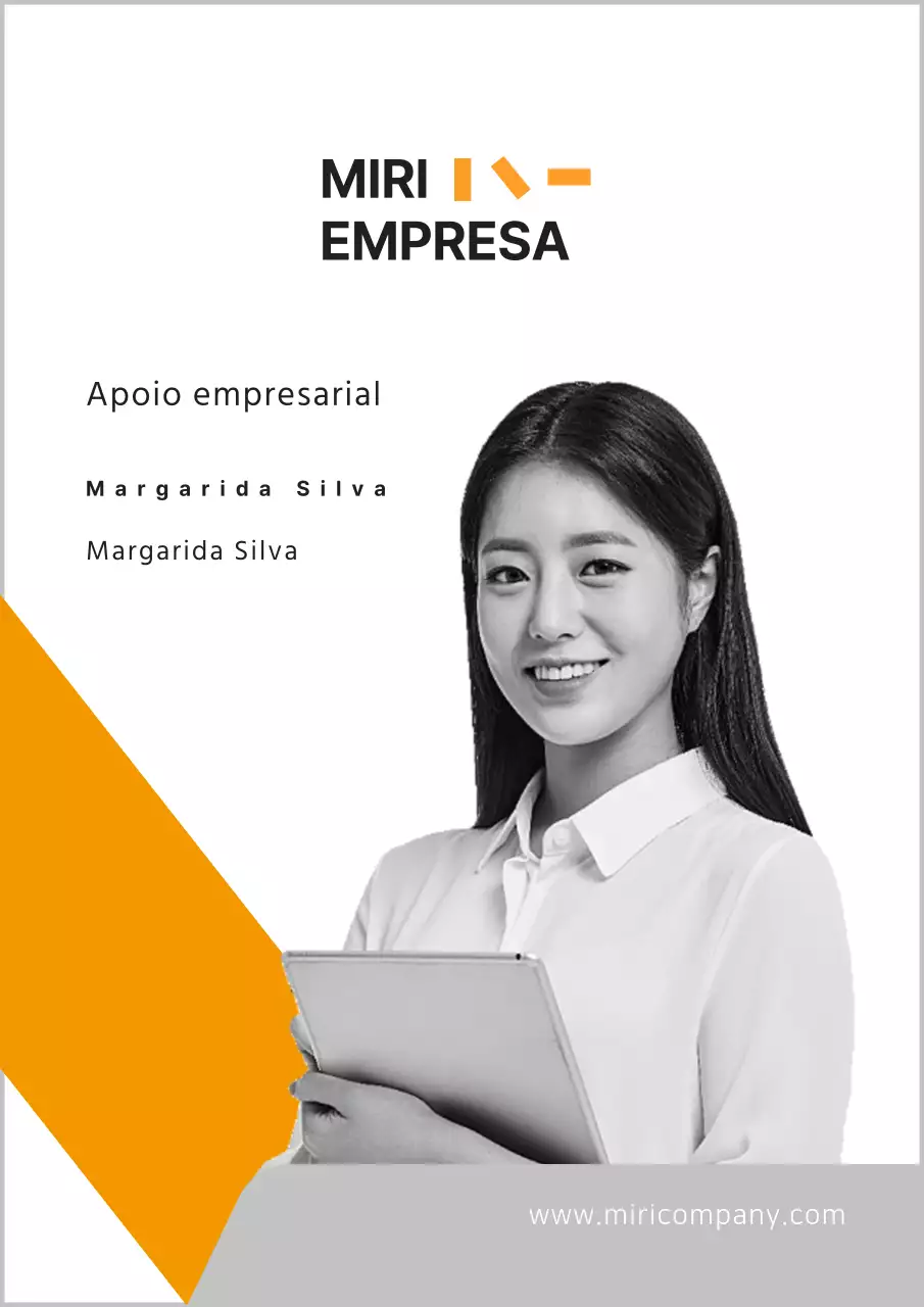 Cartão de funcionário de empresa simples a preto e branco