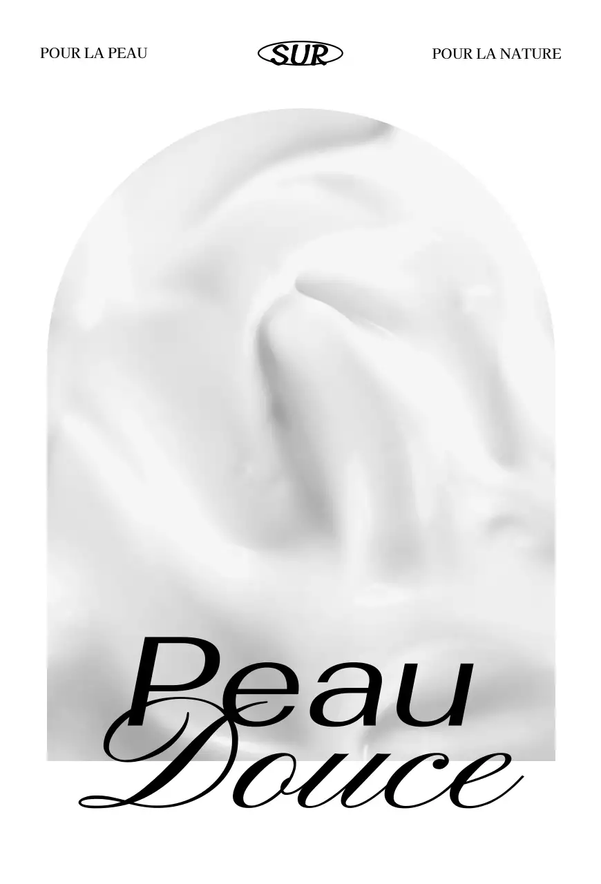 Carte de remerciement de luxe pour une marque de cosmétiques avec des cosmétiques blancs et noirs et une photo de l'océan.