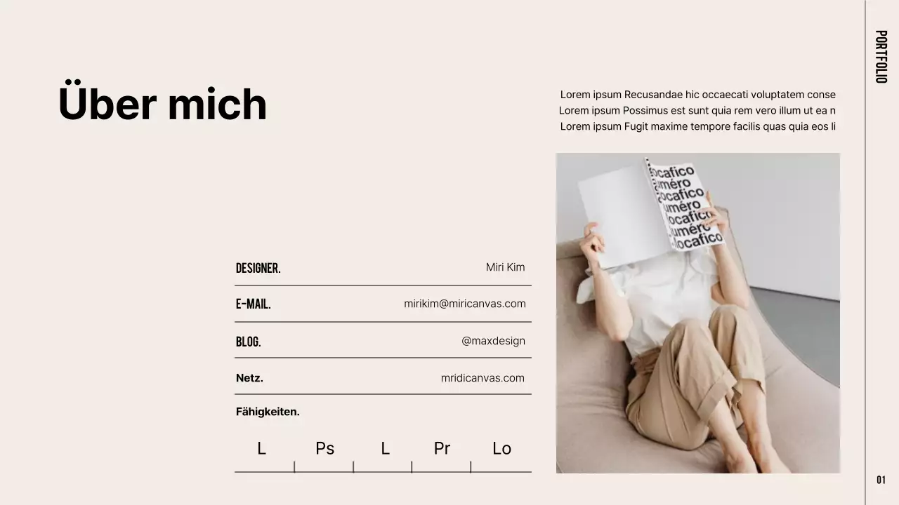 Eine moderne Mappe in Khaki und Beige