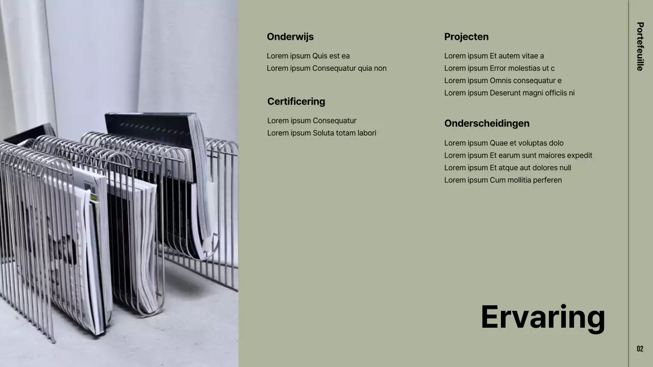 Een moderne portfolio in kaki en beige