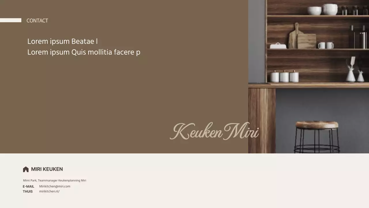 Nette gedeelde keuken servicegids in bruine tinten PPT presentatie