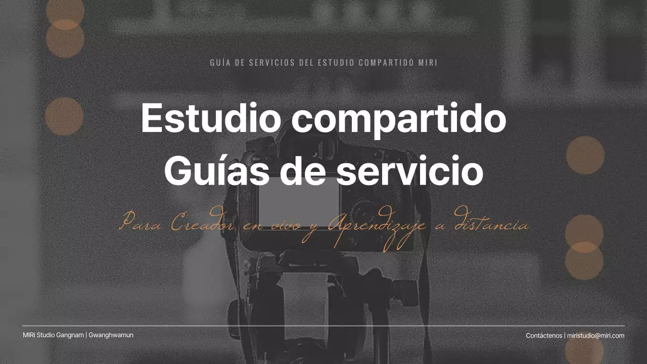 Un estudio compartido de inspiración vintage en tonos grises