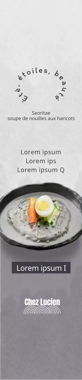 Promouvoir la soupe coréenne de nouilles aux haricots sur un fond gris pour un look épuré