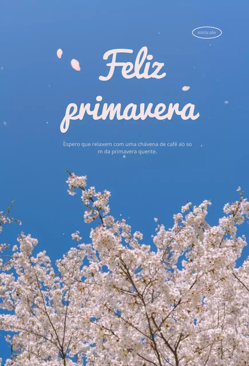 Artigos fotográficos sentimentais em flor de cerejeira da primavera em azul e cor-de-rosa