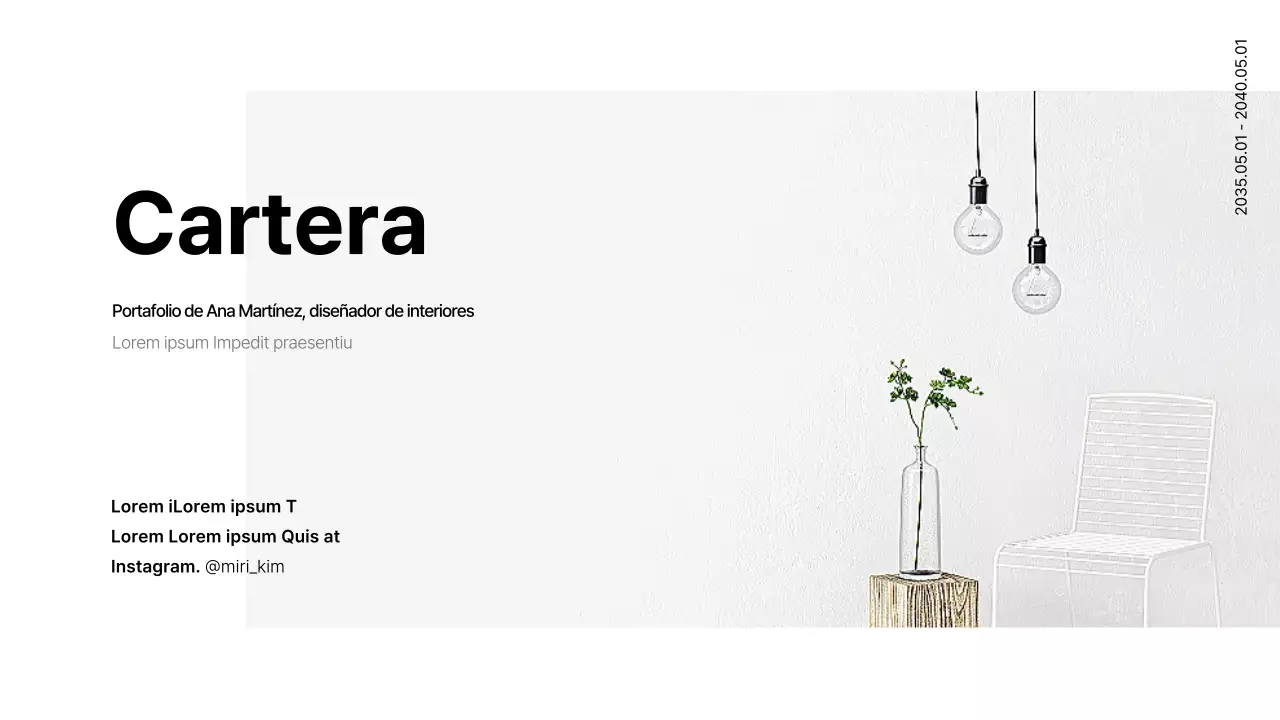 Portafolio sencillo de interiorista en blanco y azul claro