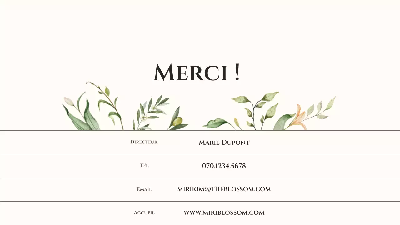 Présentation d'un magasin de fleurs avec une aquarelle de fleurs beiges