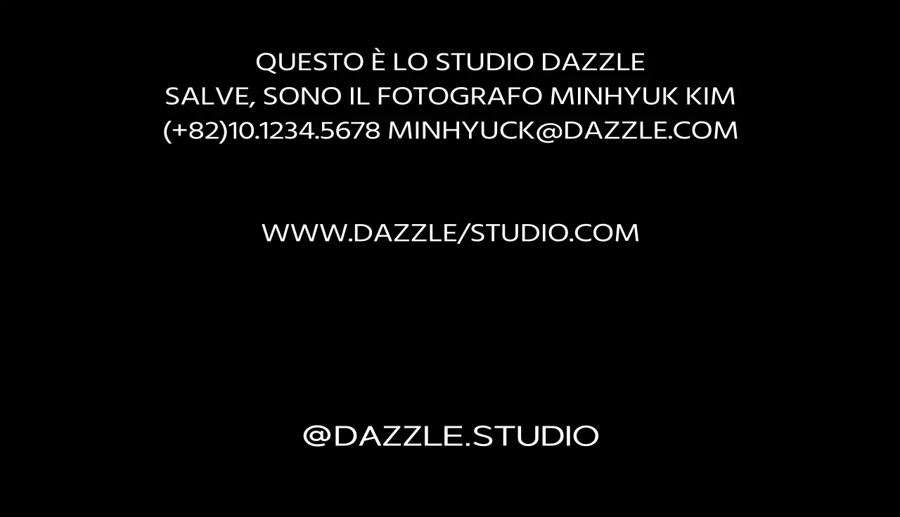 Stile del logo semplice e alla moda in bianco e nero Informazioni sul fotografo