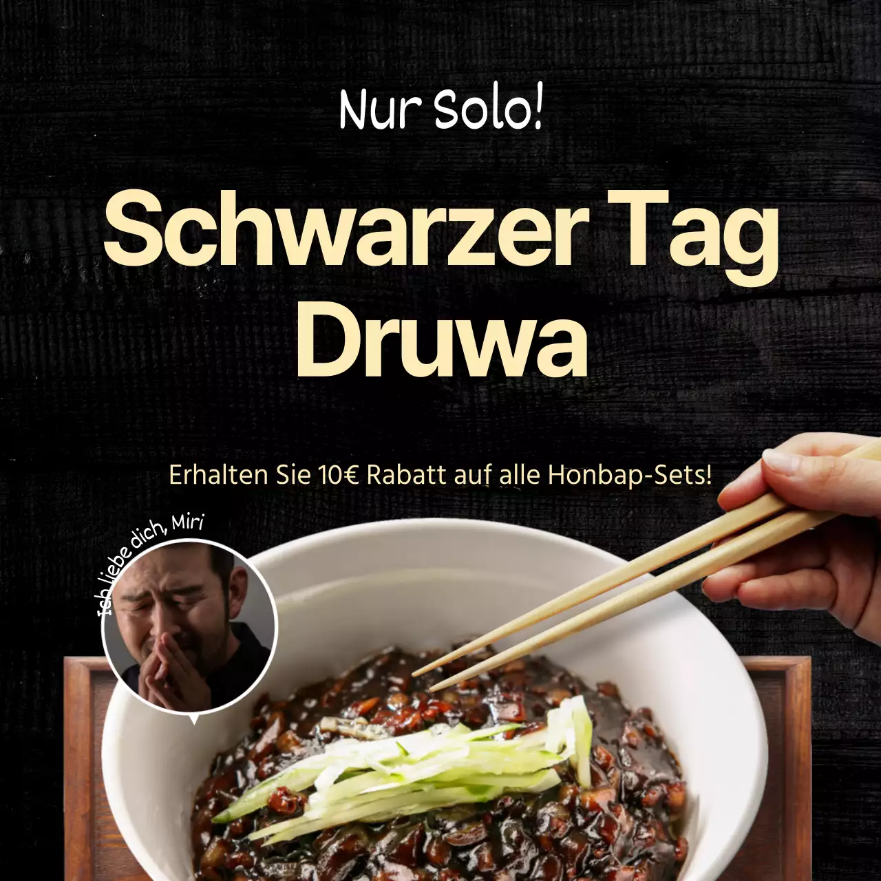 Sauberes Design-Banner mit einem Foto der Hüpfburg der Eröffnungsveranstaltung auf schwarzem Hintergrund