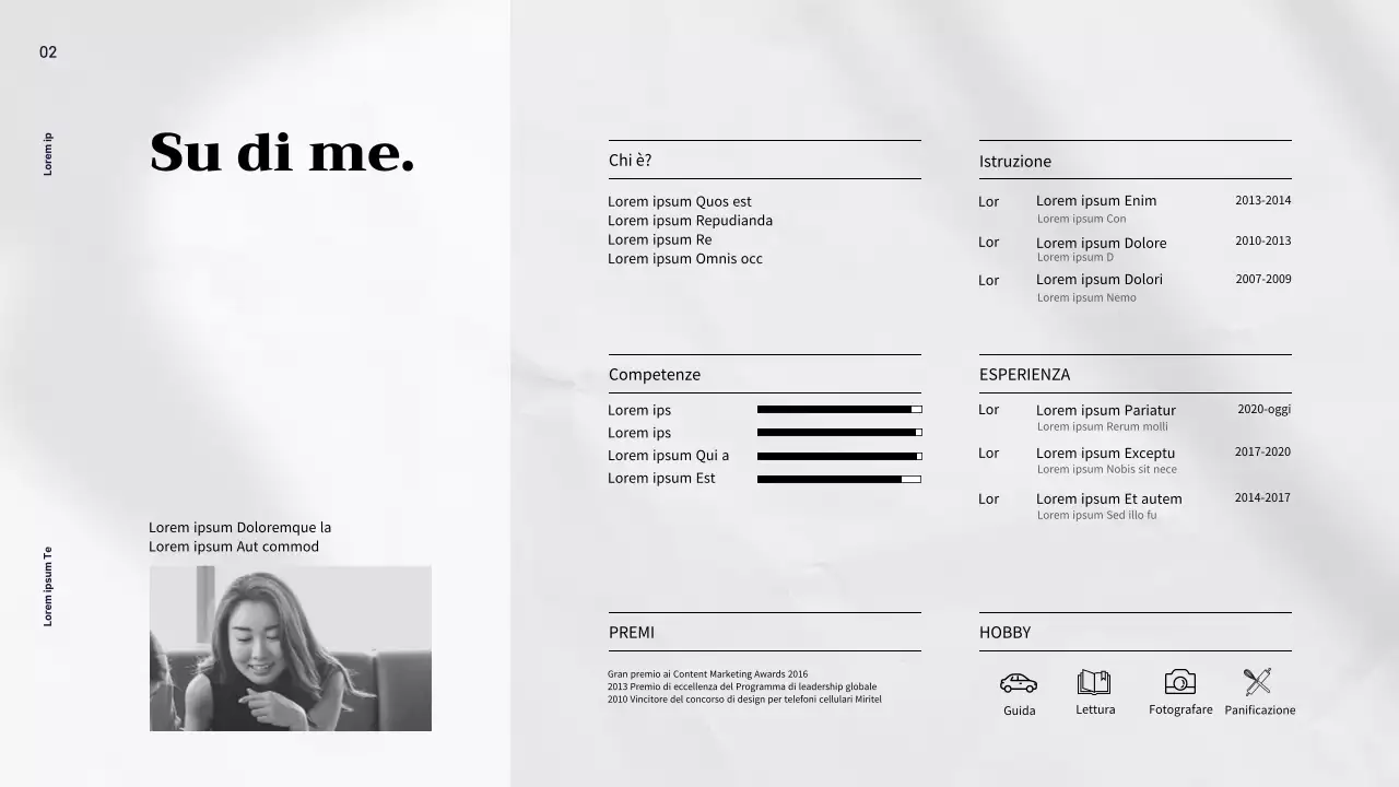 La combinazione di colori neutri, beige e rosa chiaro, della casa del professionista del marketing